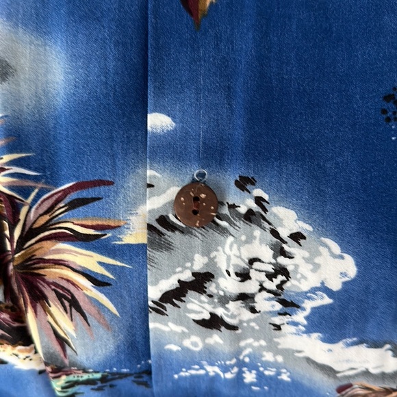 Hilo Hattie “The Hawaiian Original” shirt - Picture 6 of 6